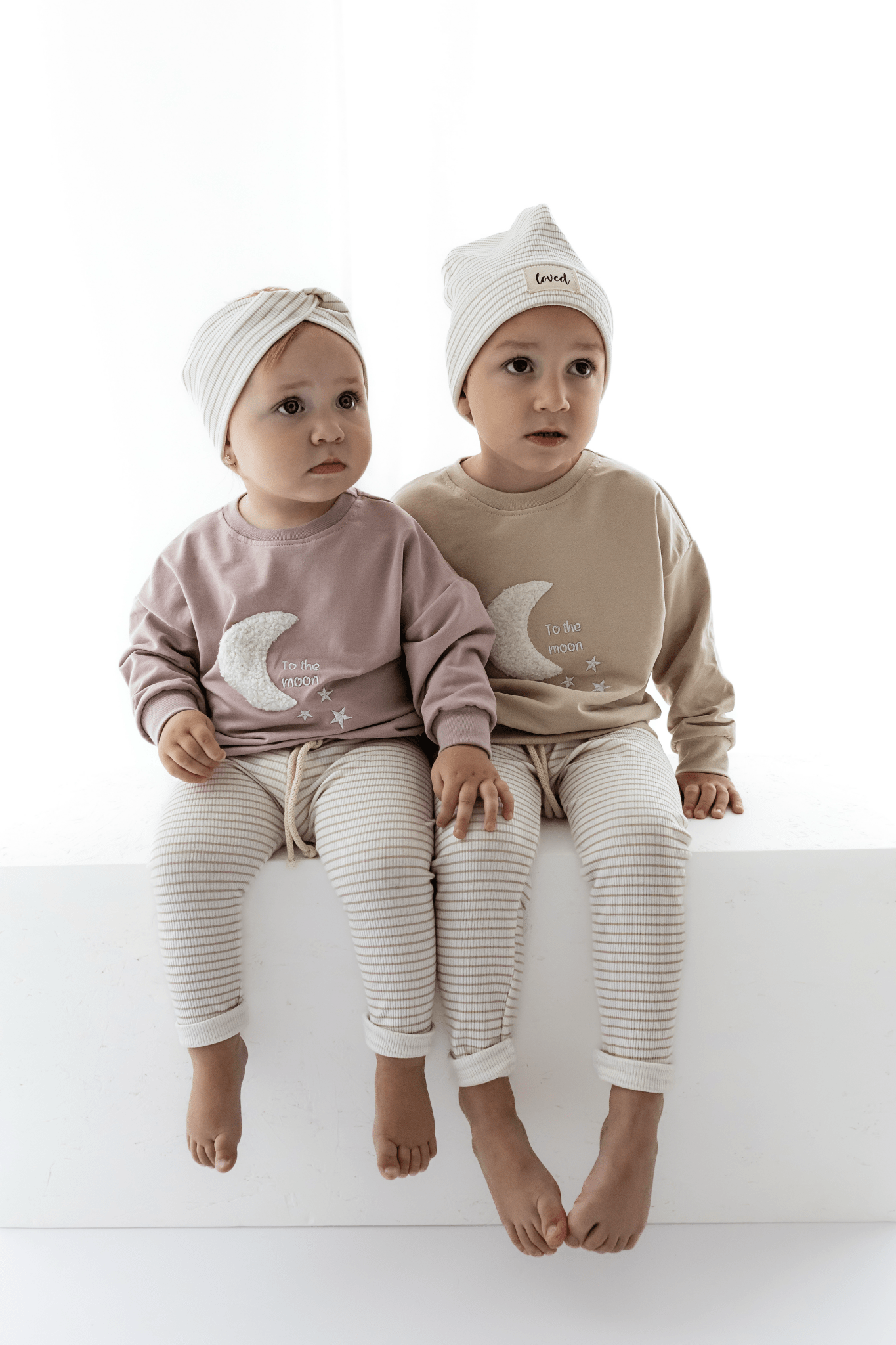 To the moon - Sweater - hejleen handmade