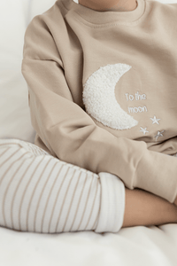 To the moon - Sweater - hejleen handmade